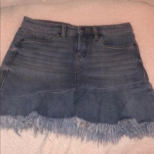 Denim ruffle skirt